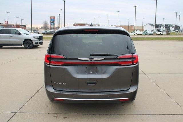 used 2023 Chrysler Pacifica car, priced at $27,850