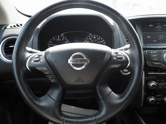 used 2020 Nissan Pathfinder car, priced at $16,333