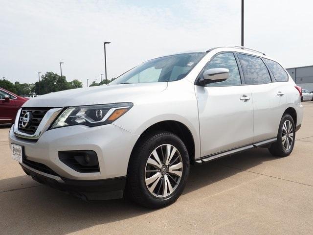 used 2020 Nissan Pathfinder car, priced at $16,333