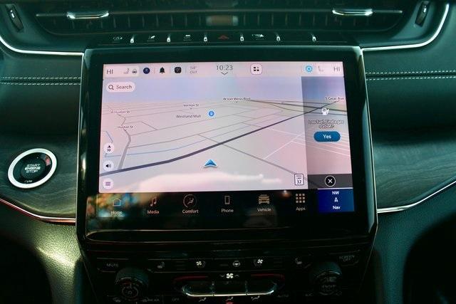 new 2025 Jeep Grand Cherokee L car, priced at $62,670