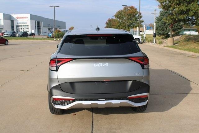 new 2025 Kia Sportage car, priced at $30,540