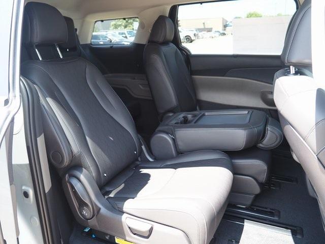 new 2026 Kia Carnival car, priced at $43,415