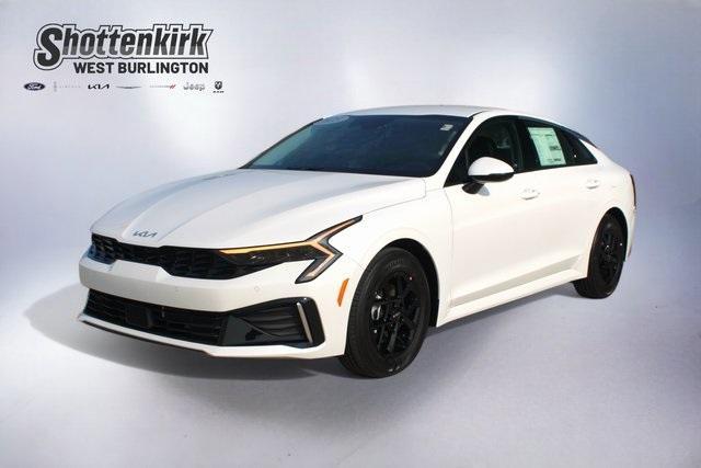 new 2025 Kia K5 car, priced at $28,825