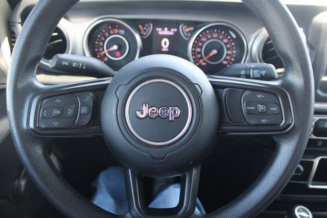 used 2022 Jeep Gladiator car, priced at $32,333