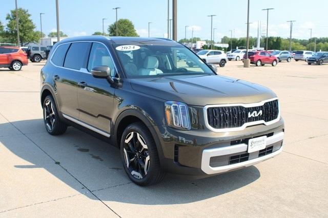 new 2024 Kia Telluride car, priced at $45,985