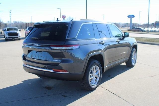 new 2025 Jeep Grand Cherokee car, priced at $38,170