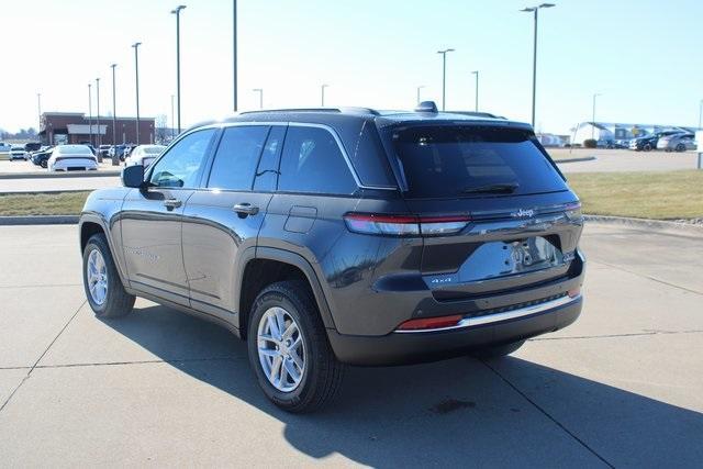 new 2025 Jeep Grand Cherokee car, priced at $38,170