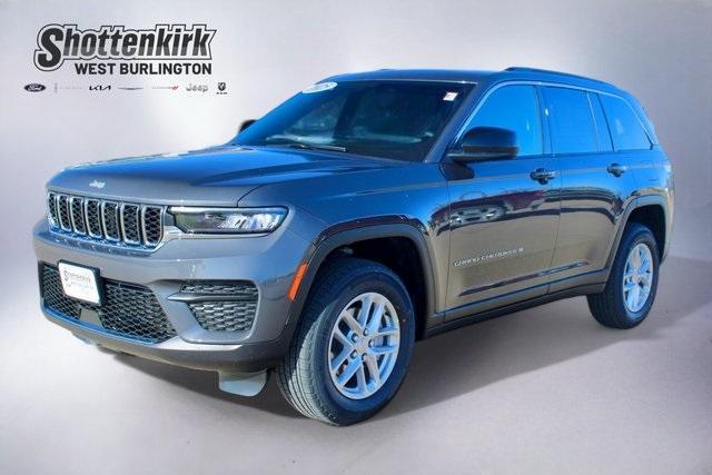 new 2025 Jeep Grand Cherokee car, priced at $38,170