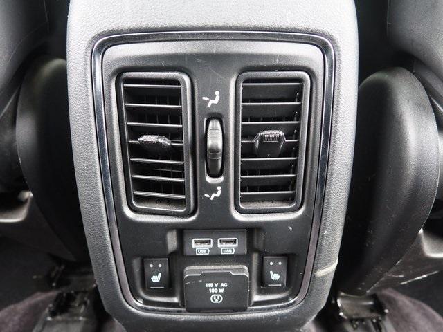 used 2016 Jeep Grand Cherokee car, priced at $19,333