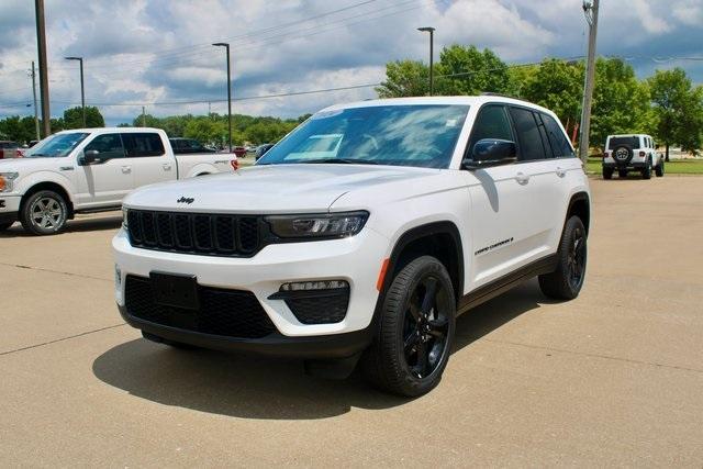 new 2024 Jeep Grand Cherokee car, priced at $46,761