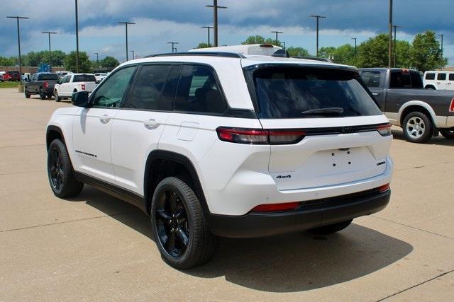 new 2024 Jeep Grand Cherokee car, priced at $46,761