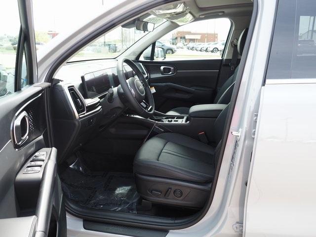 new 2025 Kia Sorento car, priced at $38,325