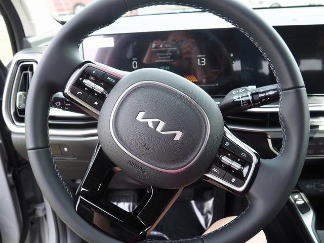 new 2025 Kia Sorento car, priced at $38,325