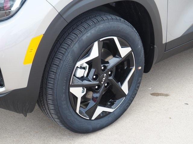 new 2025 Kia Sorento car, priced at $38,325