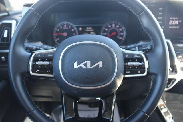 used 2022 Kia Sorento car, priced at $33,885