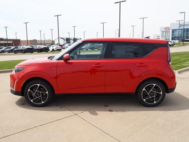 new 2025 Kia Soul car, priced at $26,700