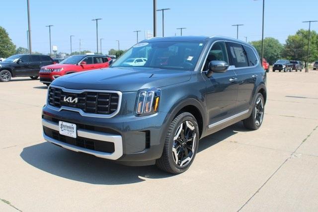 new 2024 Kia Telluride car, priced at $42,070