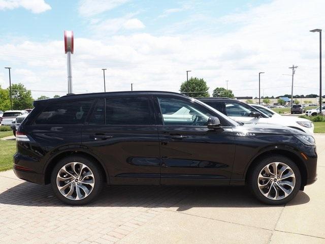 new 2025 Lincoln Aviator car, priced at $63,296