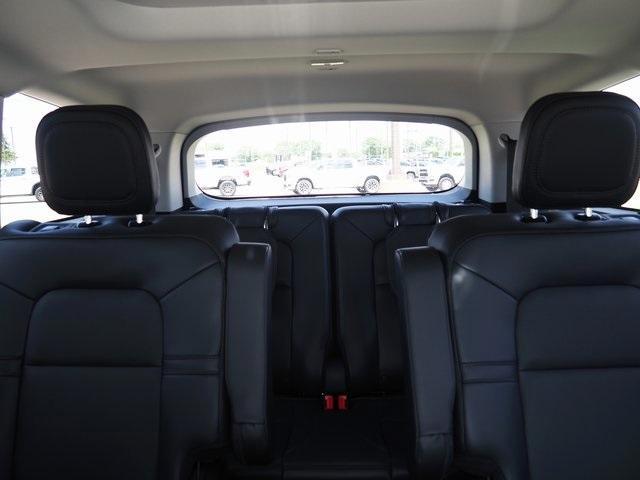 new 2025 Lincoln Aviator car, priced at $63,296