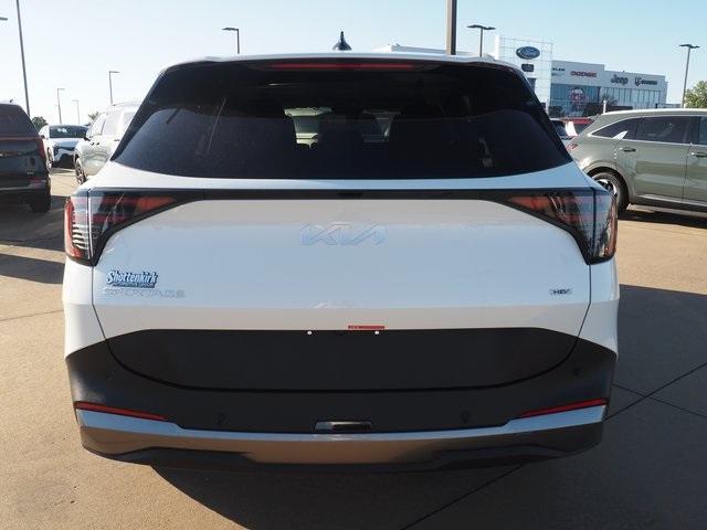 new 2026 Kia Sportage Hybrid car, priced at $32,495