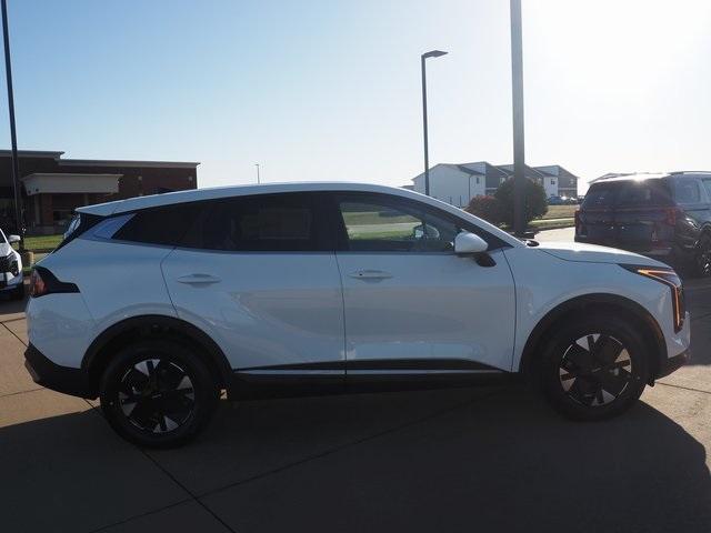 new 2026 Kia Sportage Hybrid car, priced at $32,495