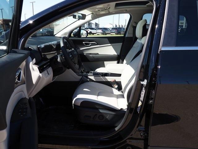 new 2026 Kia Sportage car, priced at $34,685