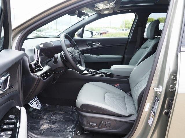 new 2025 Kia Sportage Plug-In Hybrid car, priced at $45,960
