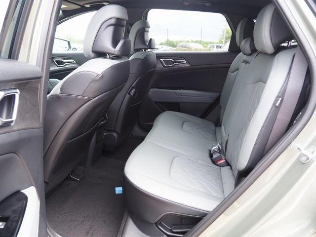 new 2025 Kia Sportage Plug-In Hybrid car, priced at $45,960