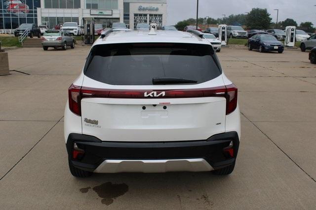 new 2025 Kia Seltos car, priced at $30,250