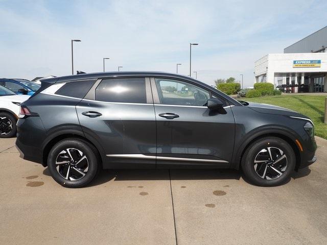 new 2025 Kia Sportage Hybrid car, priced at $31,210