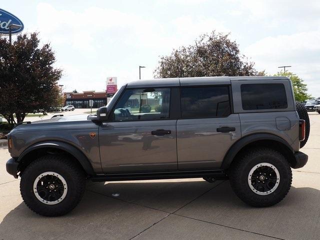 new 2025 Ford Bronco car, priced at $65,376