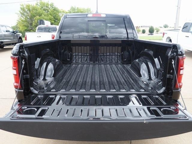 new 2025 Ram 1500 car, priced at $53,313