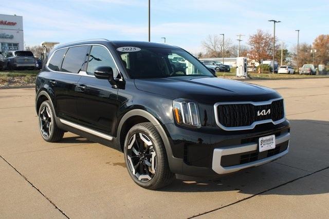 new 2025 Kia Telluride car, priced at $46,705