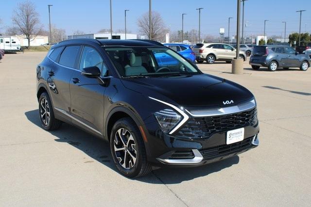 new 2025 Kia Sportage Hybrid car, priced at $35,440