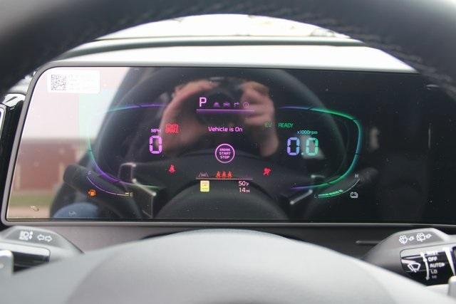 new 2025 Kia Sportage Hybrid car, priced at $35,835