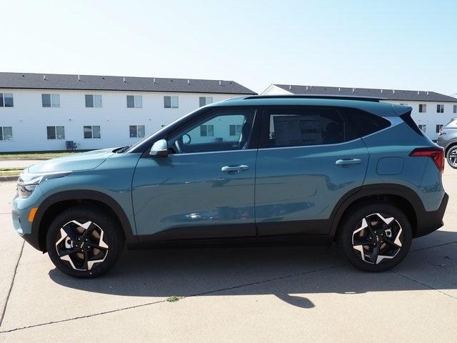 new 2026 Kia Seltos car, priced at $30,865