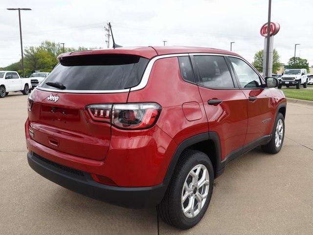 new 2025 Jeep Compass car, priced at $29,090
