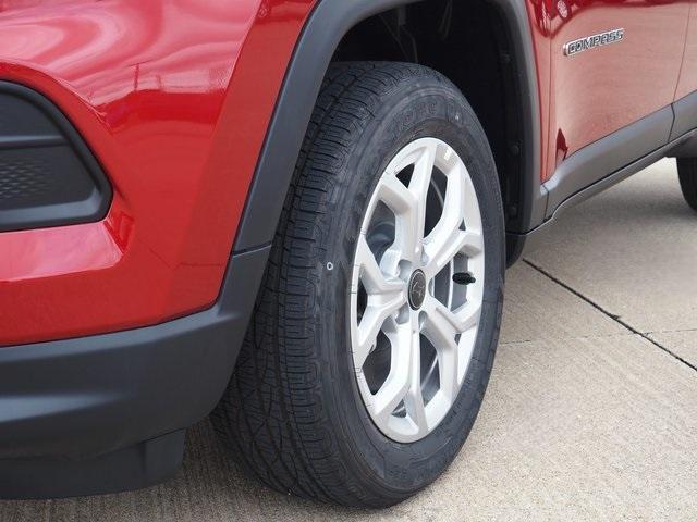 new 2025 Jeep Compass car, priced at $29,090