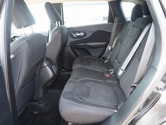 used 2015 Jeep Cherokee car, priced at $8,888