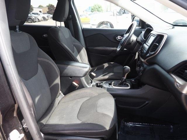 used 2015 Jeep Cherokee car, priced at $8,888