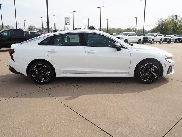 new 2025 Kia K5 car, priced at $32,045
