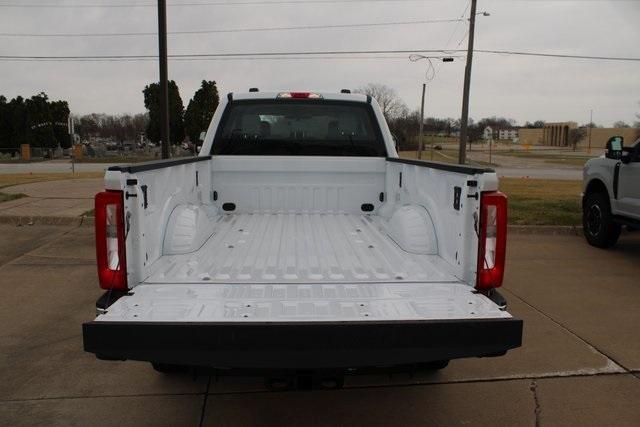 new 2025 Ford F-250 car, priced at $64,413