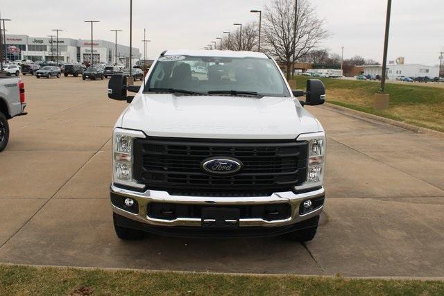 new 2025 Ford F-250 car, priced at $64,413