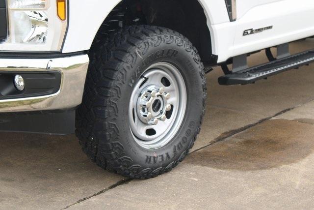 new 2025 Ford F-250 car, priced at $64,413