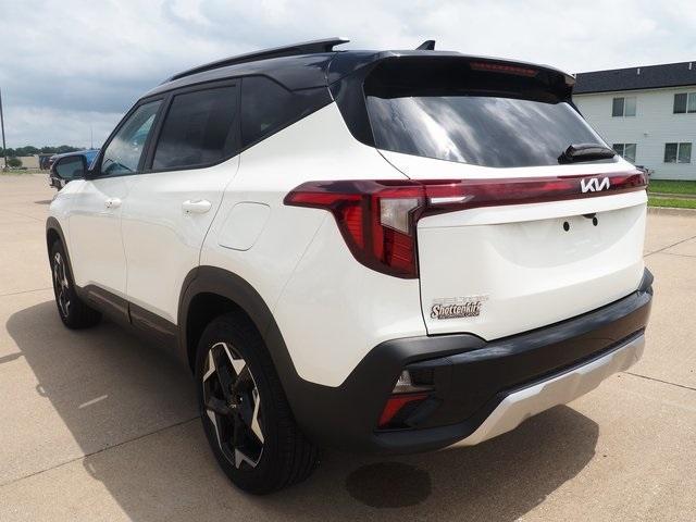 new 2025 Kia Seltos car, priced at $28,670