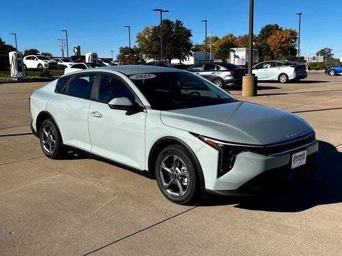 new 2025 Kia K4 car, priced at $24,185