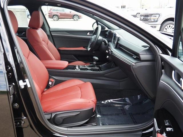 new 2025 Kia K5 car, priced at $33,260