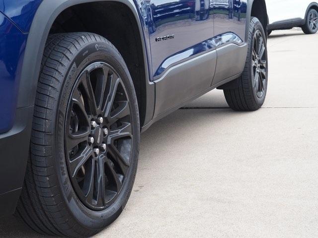 used 2023 GMC Acadia car, priced at $30,885