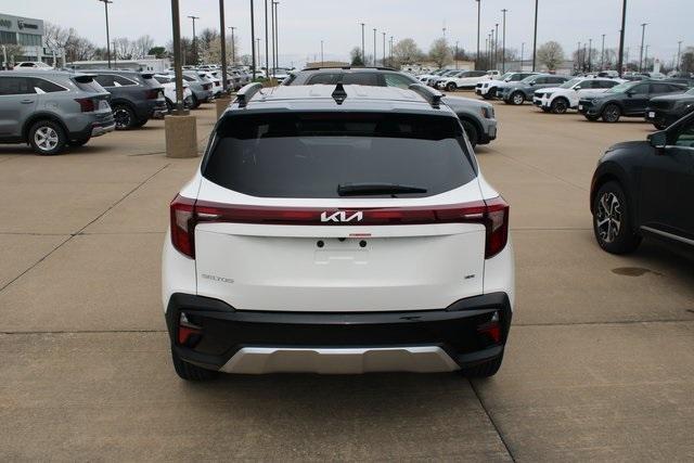 new 2025 Kia Seltos car, priced at $28,670