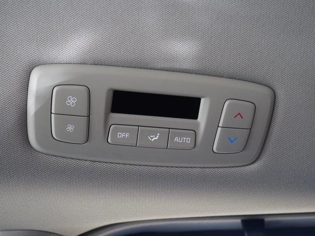 new 2025 Kia Carnival car, priced at $43,195
